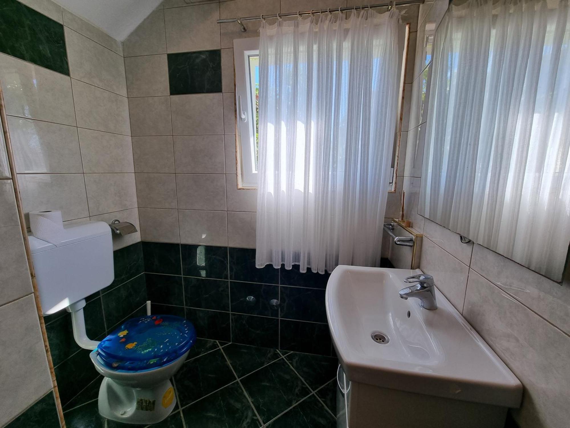 נובליה The Golden Grotto Apartments חדר תמונה